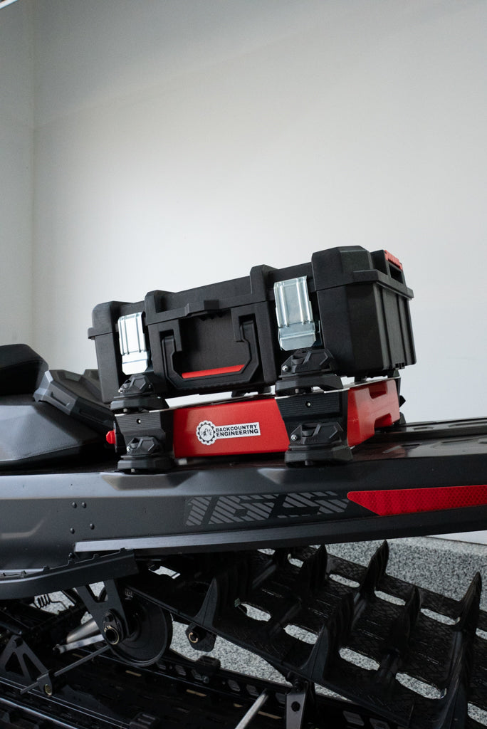 Tunnel Tank with Tunnel Tote