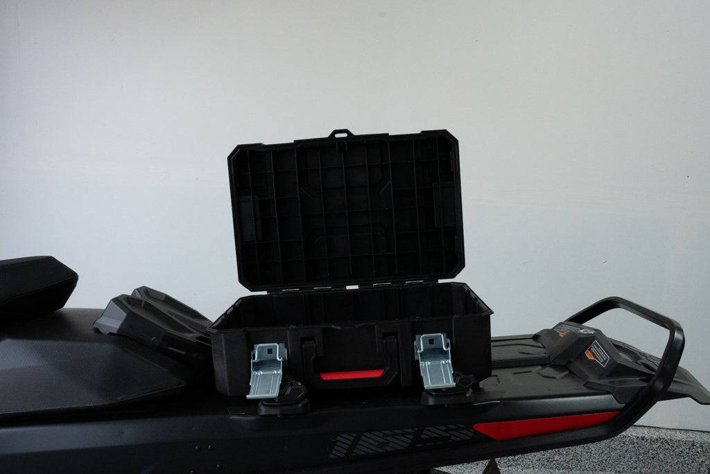 Tunnel Tote on Skidoo Summit 165 Open