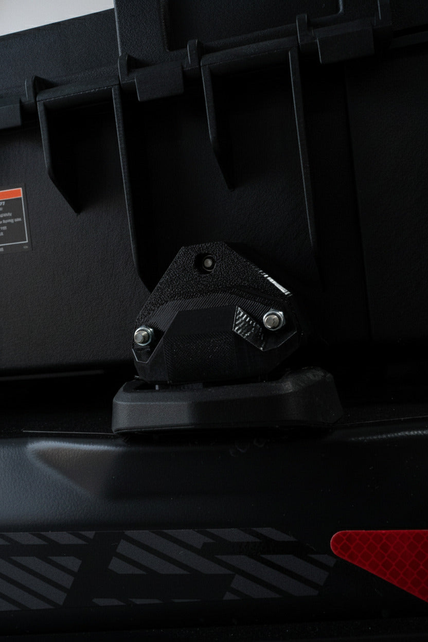 Quick Link utilized on Tunnel Tote